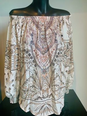 GEMS BY LORRAINE OFF SHOULDER NEW SEASONS TOP