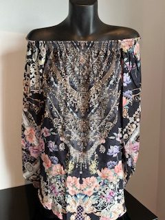 BLACK NEW SEASON TOP FROM GEMS BY LORRAINE
