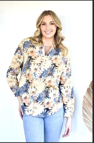 ZEN GARDEN BLOUSE  WITH METAL TRIM & DECORATIVE PIN TUCKS