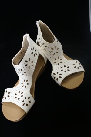 JOYY White Flower Cut Out Shoe