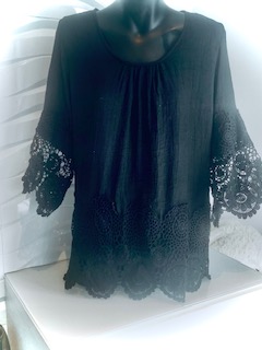 Caroline Morgan black lace top